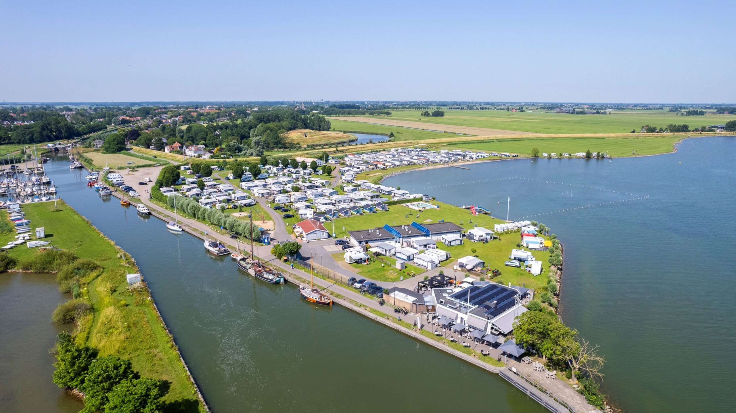 Camping strandbad edam drone lr 15